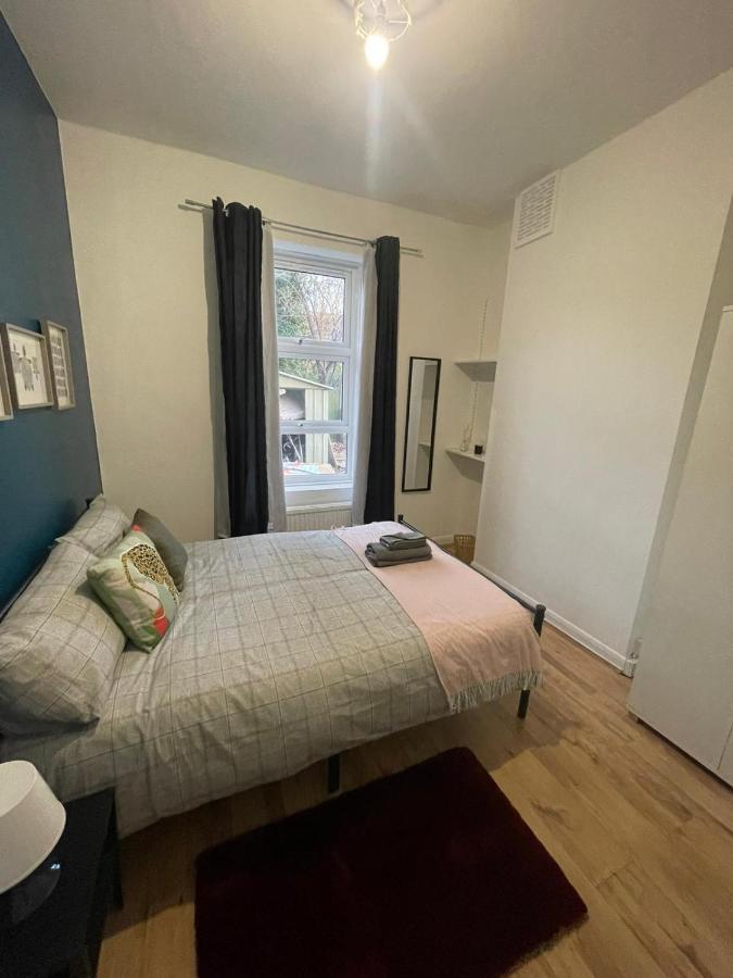 Contemporary Private Rooms Near Central Londra Dış mekan fotoğraf