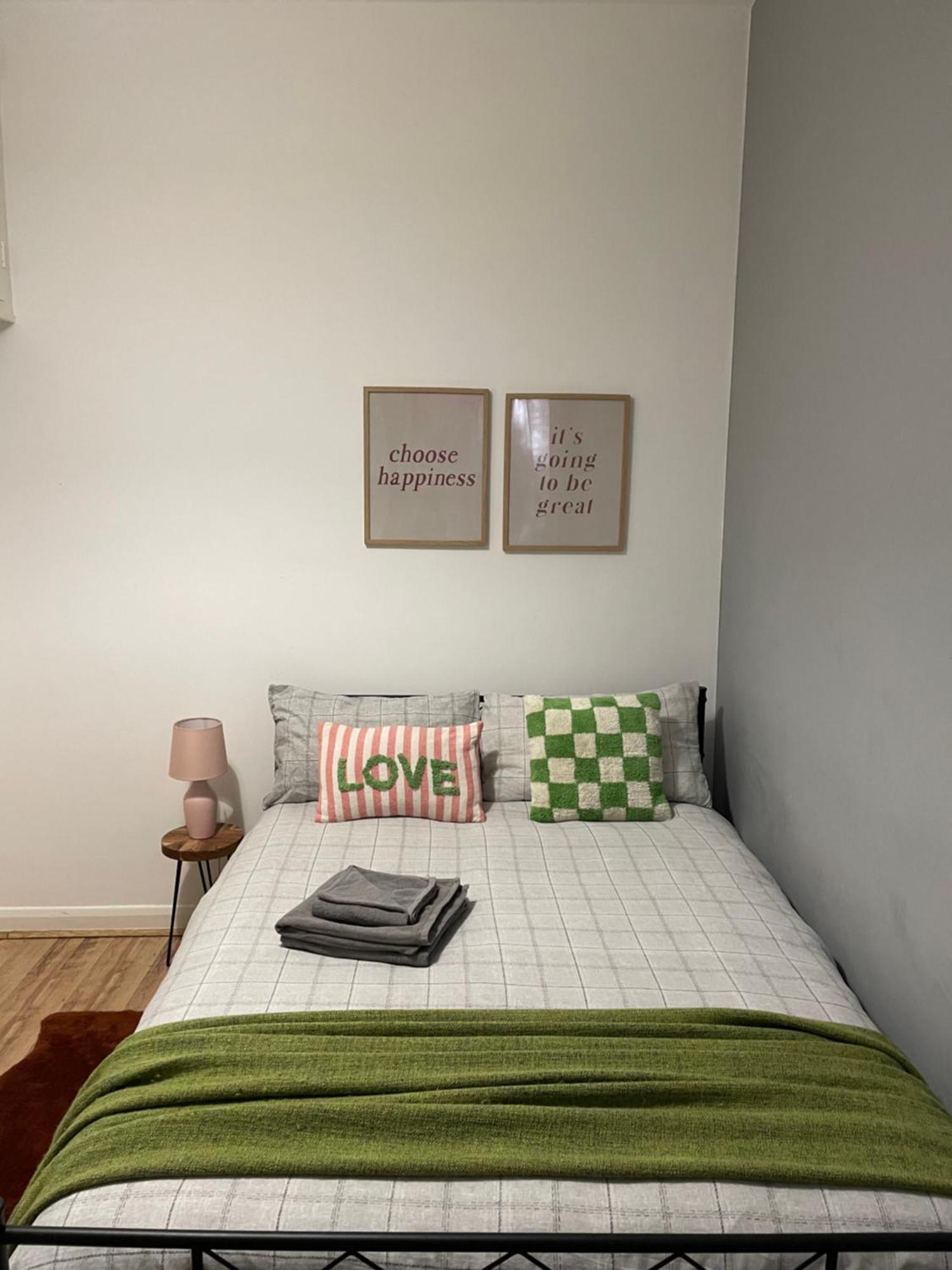Contemporary Private Rooms Near Central Londra Dış mekan fotoğraf